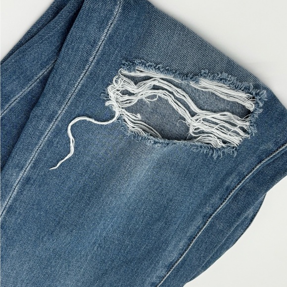 American Eagle Women’s Distressed Button-fly Straight Leg Jeans 14Long - Picture 13 of 13